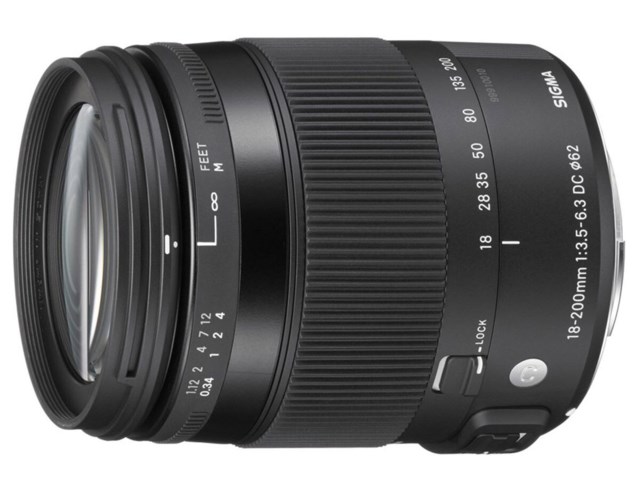 Sigma 18-200mm f/3,5-6,3 DC Macro OS HSM Contemporary / Nikon
