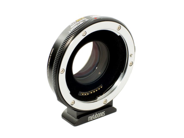 Metabones Canon EF - Micro 4/3 T Speed Booster Ultra