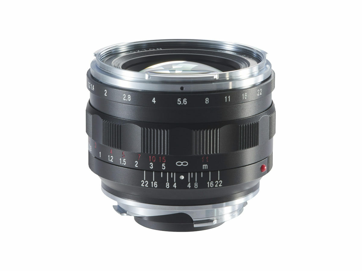 Voigtländer VM 40mm f/1,2 Aspherical Nokton musta