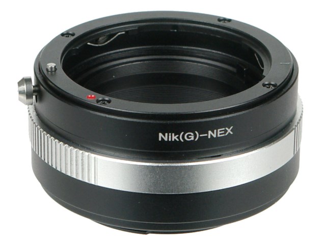 Big Sovitin Nikon G -objektiivi - Sony E kamera