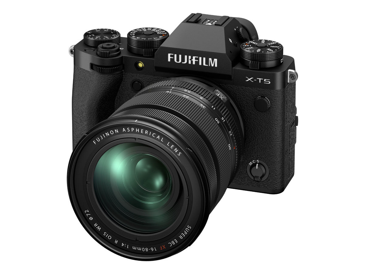 Fujifilm X-T5 Kit 16-80mm f/4 R kit Black | Scandinavian Photo