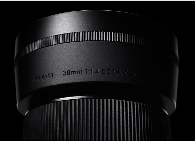 Sigma 30mm f/1.4 DC DN Contemporary - objektiivi